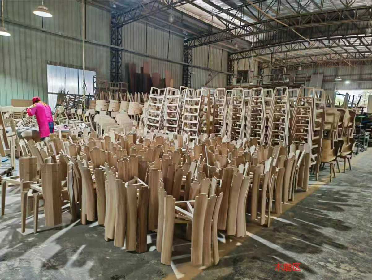Sanding at the Dongguan factory